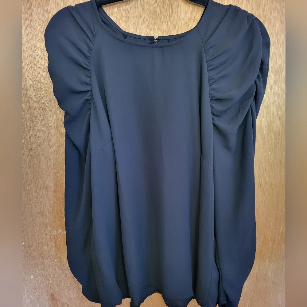 Who What Wear black chiffon style puff pleated long sleeve blouse. Med - Picture 4 of 14